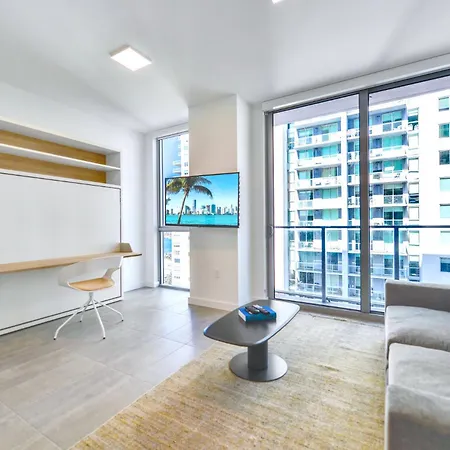 Great Miami Stay Steps From Bayside & The Beach